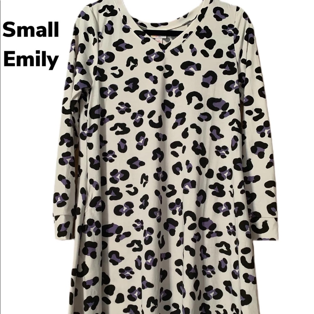 Boutique LuLaRoe Emily Dress